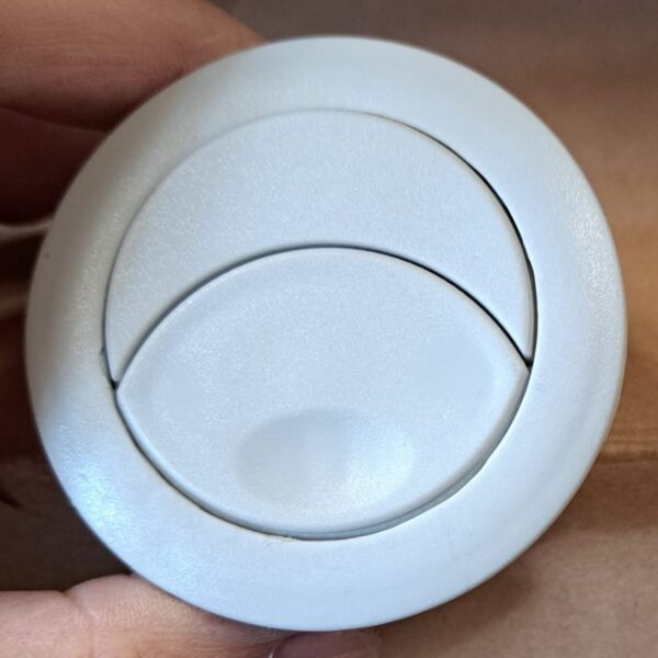 DIFUSOR ORIENTABLE GRIS 63 MM DIAMETRO