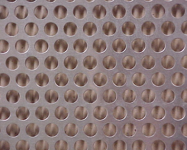 CHAPA PERF ALUM. 2000X1000X1MM AGUD 10MM
