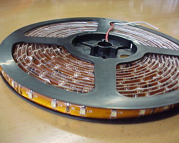 TIRA AUTOADHES LED BLANCO 24 V (L.10 MT)